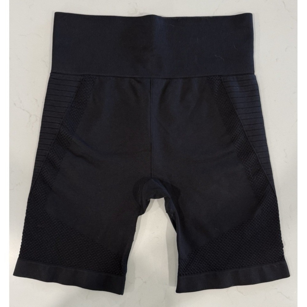 MTA Sport Compression Biker Short Women Size Medium Black NYLON Blend‎ Textured